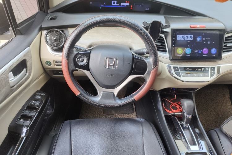 Used Honda Jade 2017 1.8L automatic Comfort version 5 seats
