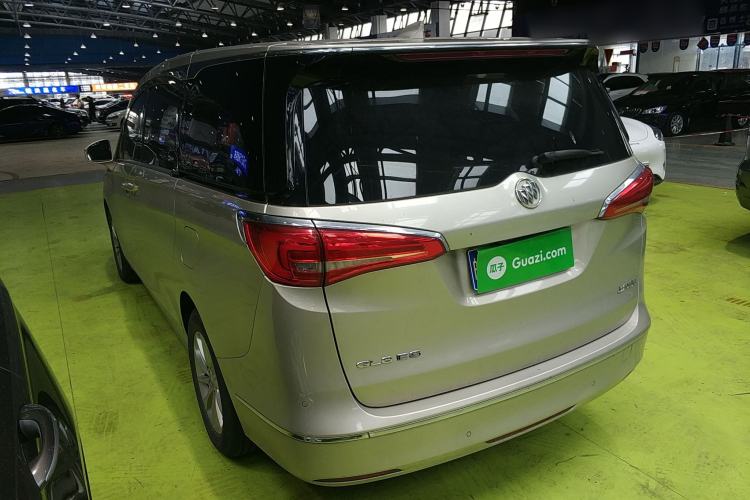 Used Buick GL8 2017 ES 28T Premium Version China V Standard Exterior 2