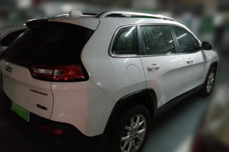 Used Jeep Cherokee 2016 2.4L Leading Smart Version