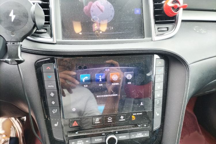 Used Infiniti QX50 2018 2.0T Two-Wheel Drive Fashion Edition