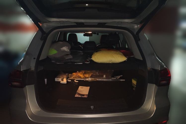 Used Roewe RX5 New Energy 2017 eRX5 50T Hybrid Connected Prestige Flagship Edition Trunk