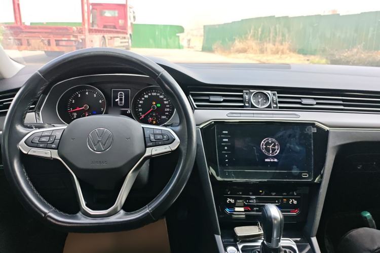 Used Volkswagen Magotan 2020 330TSI DSG Leading Model
