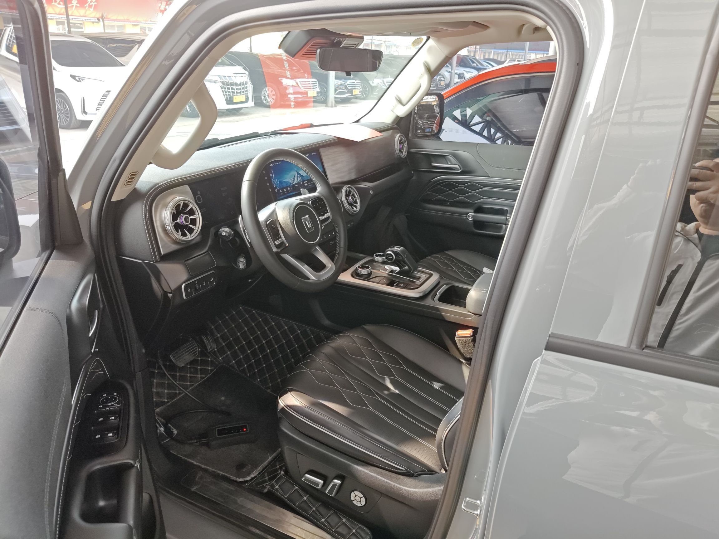 المقاعد الأمامية داخل السيارة