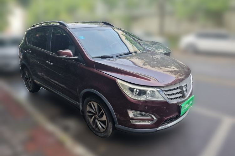 Ojetý Baojun 560 2015 1.8L manual luxury version