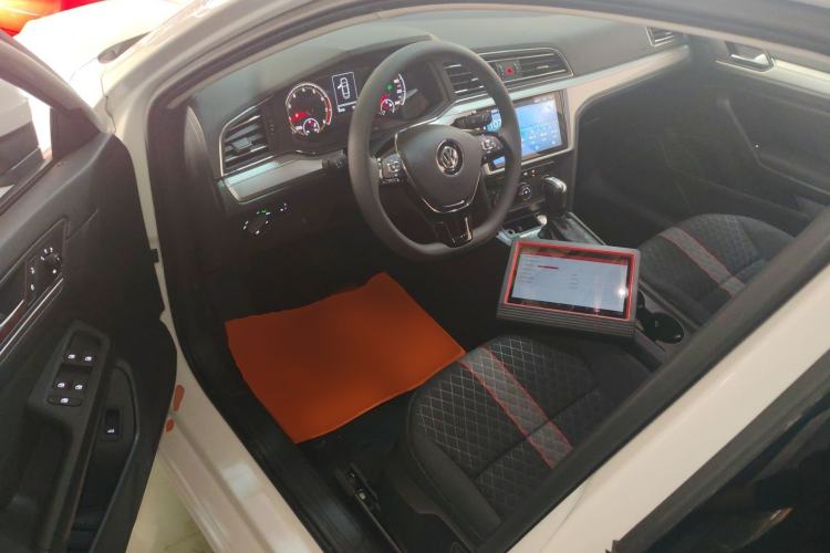 Used Volkswagen Lamando 2019 230TSI DSG Fashion Edition China VI
