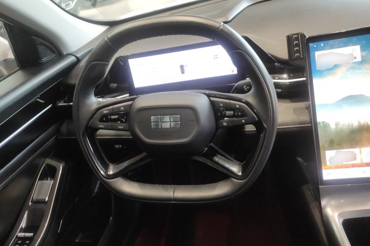 Used Geely Galaxy L6 2024 125km PLUS Dragon Edition