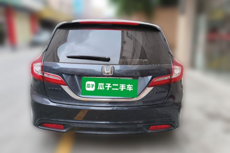 Used Honda Jade 2013 1.8L automatic Comfort version 5 seats