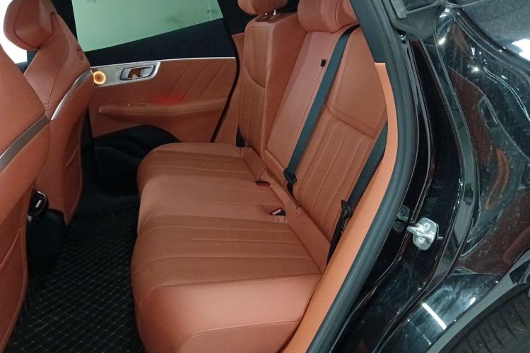 Used Deepal S07 2026 230Ultra with Huawei Qiankun ADS SE Edition Left Rear Seat