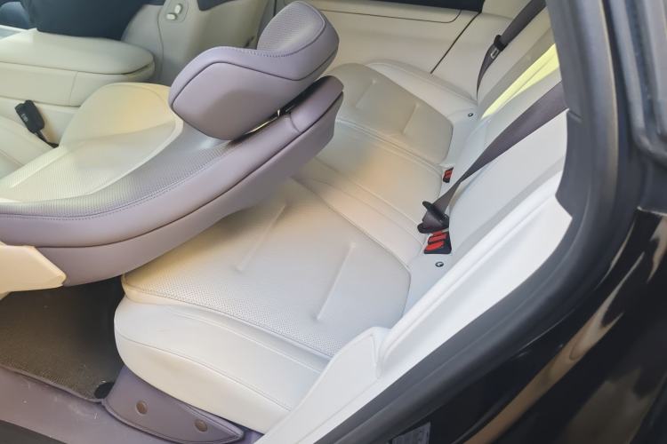 Used Avatr 12 2024 700 Three-Laser Rear-Wheel Drive Luxury Edition Left Rear Seat