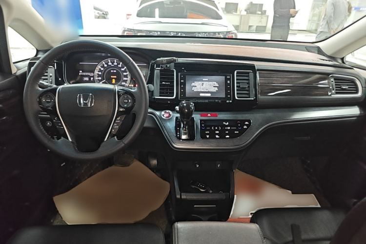 Used Honda Elysion 2016 2.4L Supreme Edition