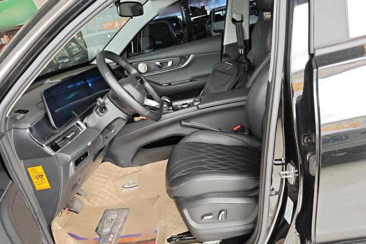 Used Chery Tiggo 7 PLUS 2023 Champion Edition 1.5 TCI CVT Extraordinary Version Left Front Seat