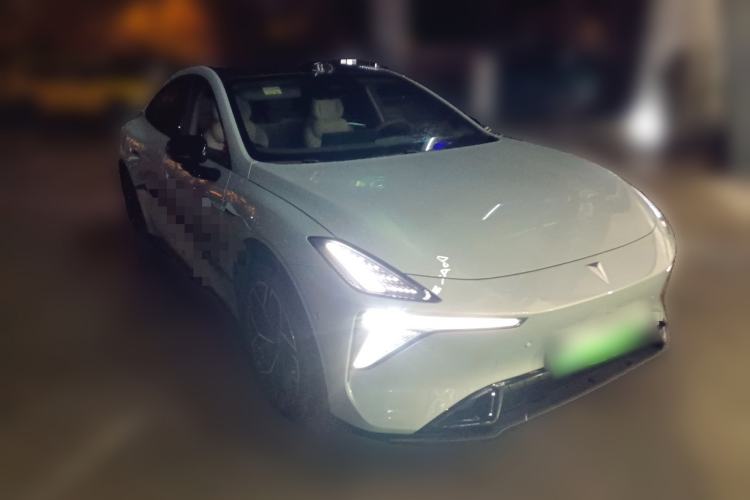 Used Deepal L06 2026 Model 560Ultra+ Laser Edition Front Right 45 Deg