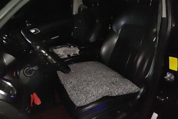 Used Haval H6 2013 Upgraded Model 2.4L Automatic Two-Wheel Drive Elite Version