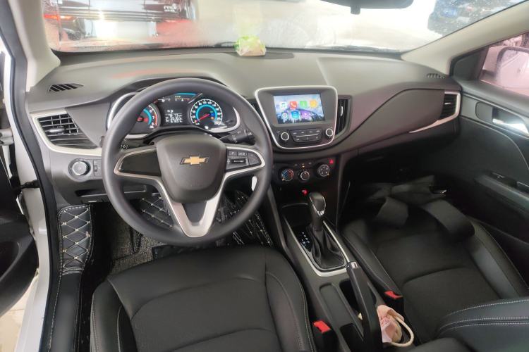 Used Chevrolet Cavalier 2019 320 Automatic Xinyue Edition Center Console