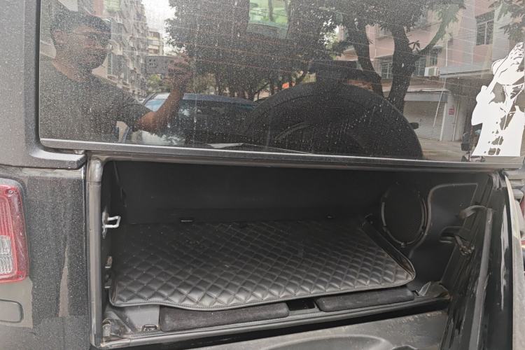 Used Jeep Wrangler 2013 3.6L Rubicon two-door version