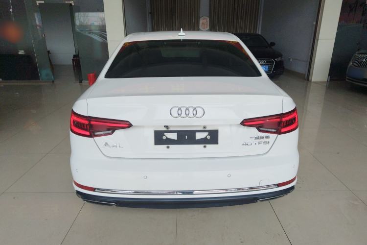 Used Audi A4L 2018 30th Anniversary Edition 40 TFSI Trendy Model

