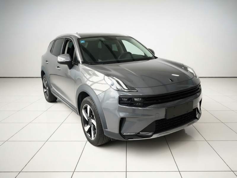 Used Lynk & Co 06 EM-P 2020 PHEV Plus — 3