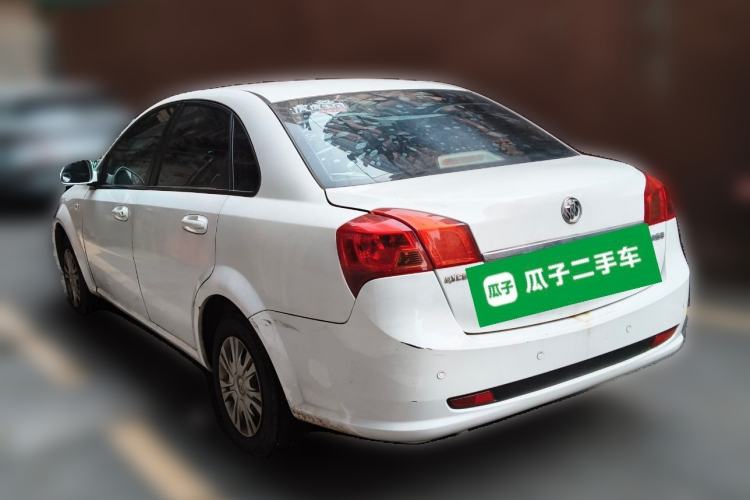 Used Buick Excelle 2015 1.5L Automatic Classic Model
