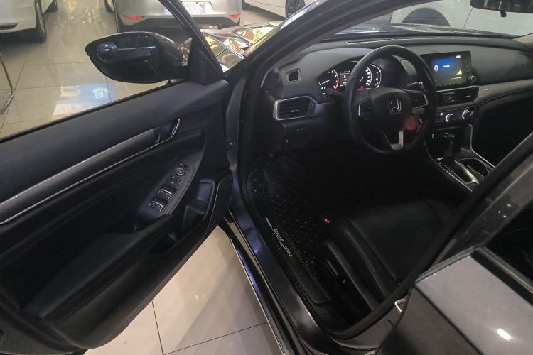 Used Honda Accord 2018 260TURBO Elite Edition China VI Driver Seat