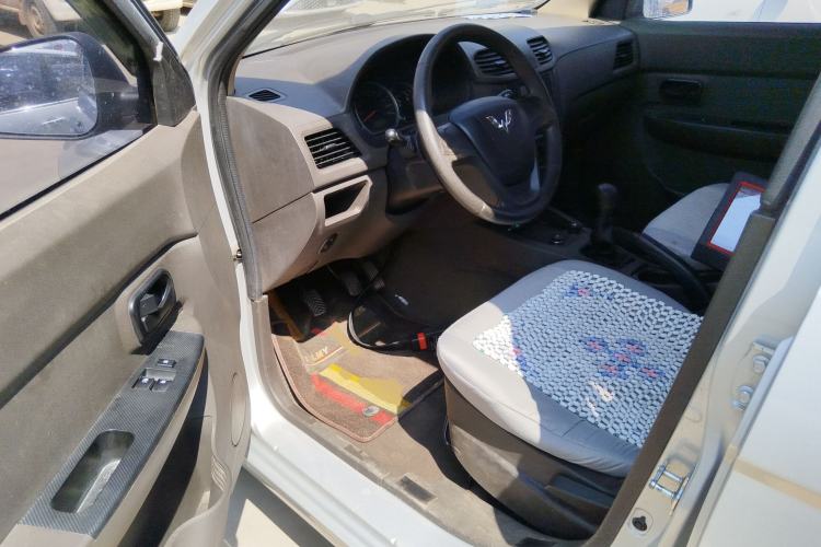 Used Wuling Hongguang 2020 1.2L S Base Model China VI LSI
