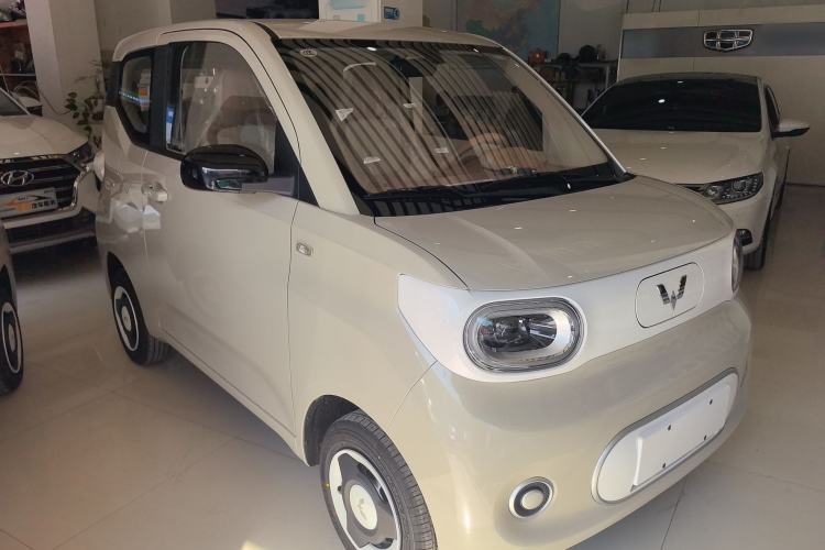 Used Wuling Hongguang MINIEV 2024 3rd Generation 215km Youth Edition Exterior 1