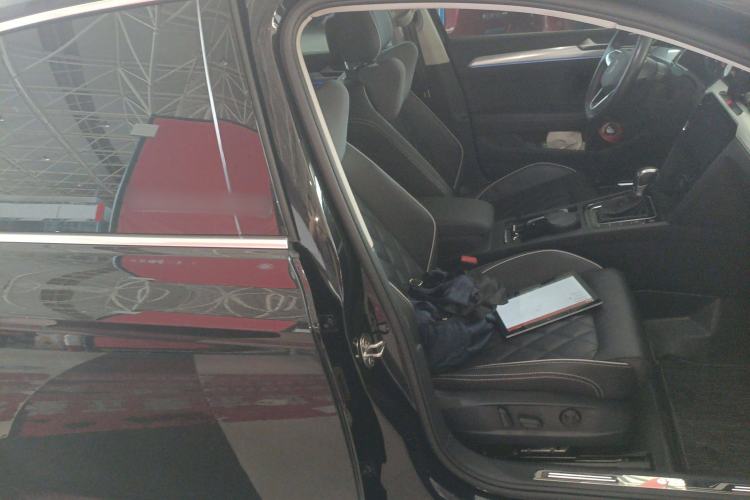 Used Volkswagen Magotan GTE Plug-in Hybrid 2022 GTE Luxury Model
