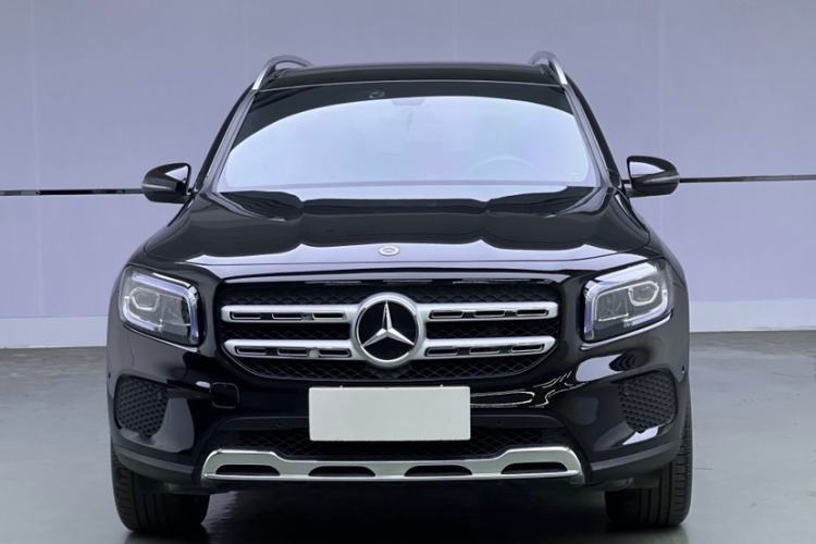Used Mercedes-Benz GLB 2023 GLB 220 Fashion Model Exterior 4