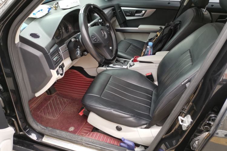 Used Mercedes-Benz GLK-Class 2011 GLK 300 4MATIC Luxury Model