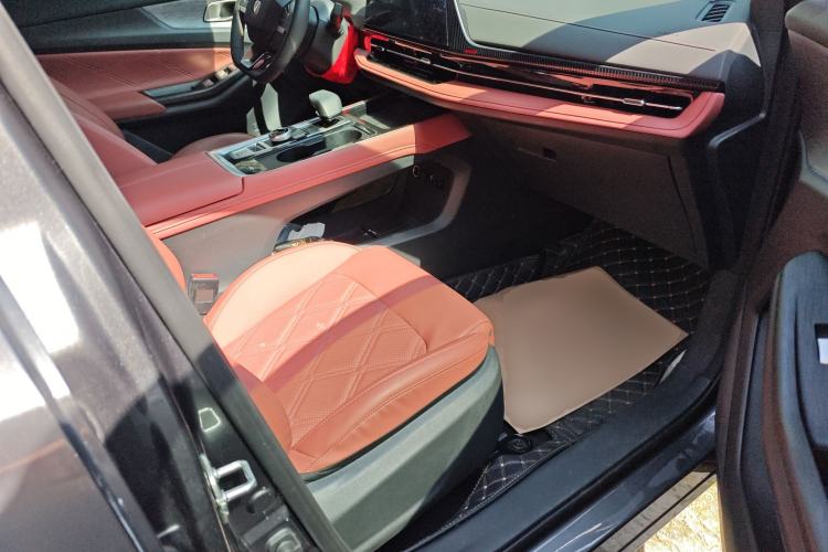 Used CHANGAN CS55PLUS 2024 3rd Generation 1.5T DCT Prestige Model Right Front Seat