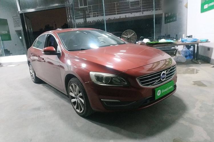 Used Volvo S60 2016 S60L T4 Zhiyuan Edition
