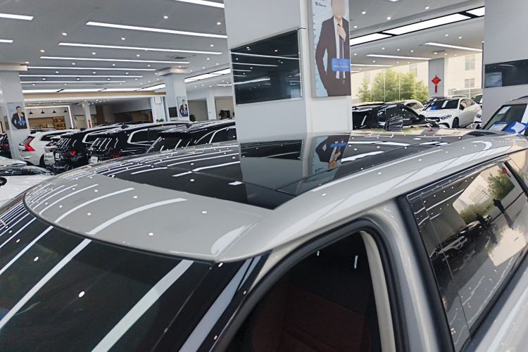 Used Land Rover Range Rover Evoque 2024 Aurora L 249 PS Prestige Light-Chasing Edition