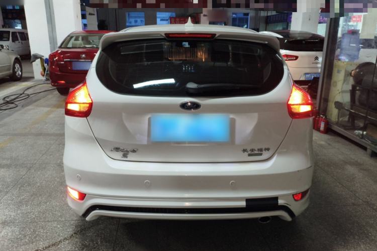 Used Ford Focus 2018 Hatchback Classic EcoBoost 180 Automatic Elite Model