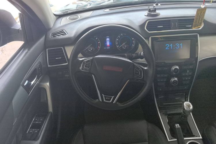 Used Haval H2 2014 1.5T Manual Two-Wheel Drive Prestige Edition
