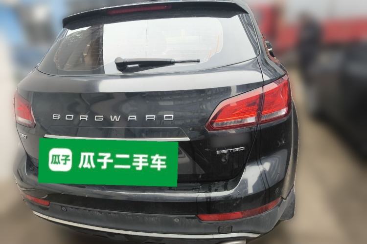 Used BORGWARD BX7 2016 28T Two-Wheel Drive Luxury Version 6 Seats
