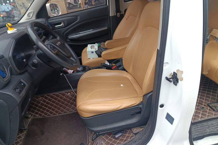 Used Dongfeng Fengon E380 2023 Standard Edition – Comfort Model 5 Seats Left Front Seat