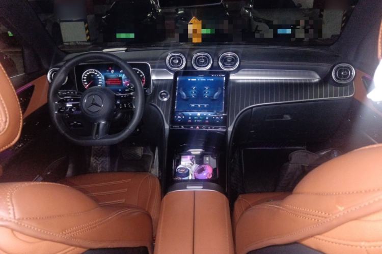 Used Mercedes-Benz GLC 2023 Refreshed GLC 300 L 4MATIC Dynamic Edition 5 Seats
