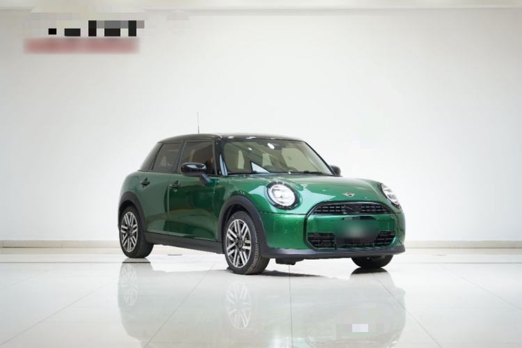 Used MINI MINI 2025 1.5T COOPER Classic Edition Five-Door Version