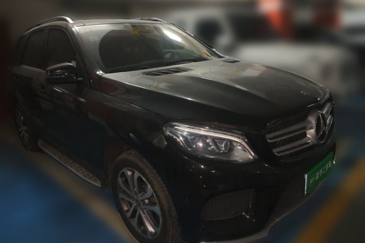 Used Mercedes-Benz GLE 2017 GLE 320 4MATIC Luxury Model