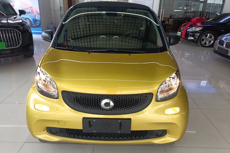 Used smart fortwo 2018 1.0L 52kW Hardtop Dynamic Version China V Front