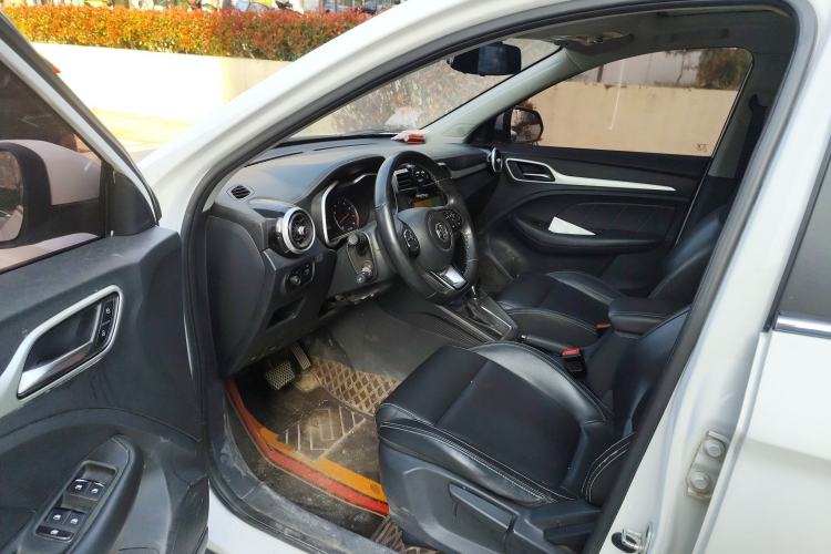 Used MG ZS 2017 1.5L Automatic Luxury Edition
