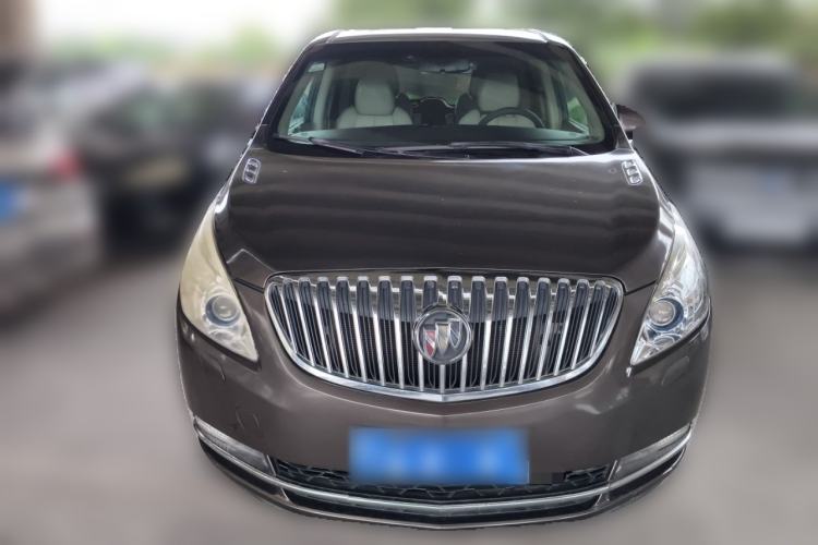 Used Buick GL8 2014 2.4L Executive Edition
