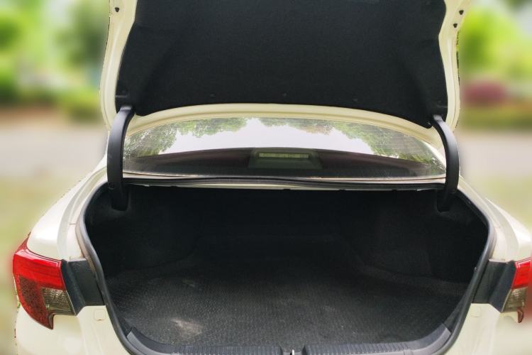 Used Toyota Reiz 2013 2.5S Elite Edition Trunk