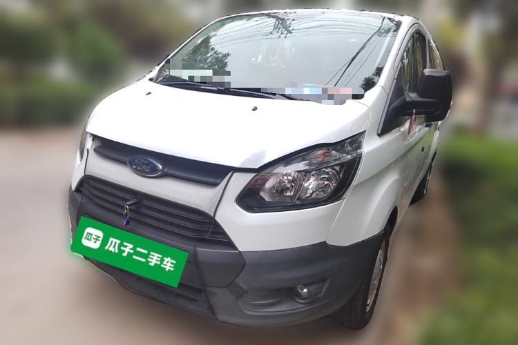 Used Ford Transit 2020 2.0T Gasoline Multi-Function Commercial Vehicle Mid-Drive Low-Roof Design with Dual Rear Doors Meeting China VI Emission Standards
