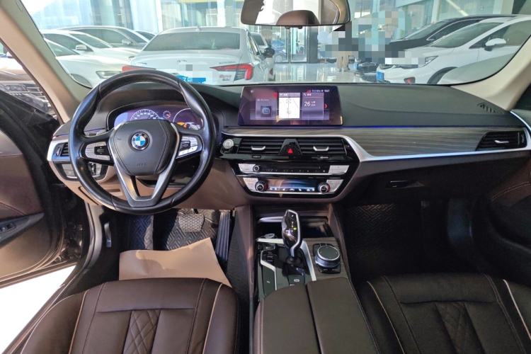 Used BMW 5 Series 2019 Facelifted 530Li Leading Edition Luxury Package