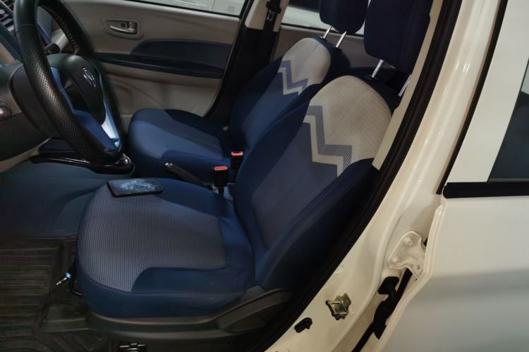 Used CHANGAN Benni E-Star 2021 National Edition Colorful Version Lithium Iron Phosphate (31.86 kWh) Left Front Seat