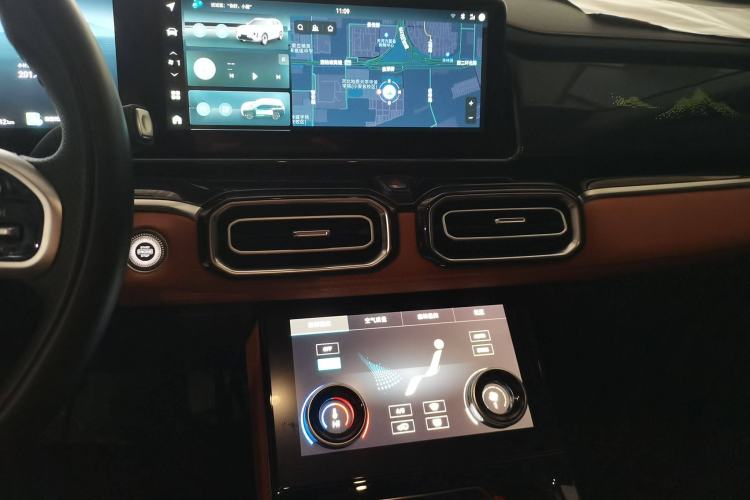 Used JETOUR Shanhai L7 2024 1.5T 120km ULTRA 7-Seater
