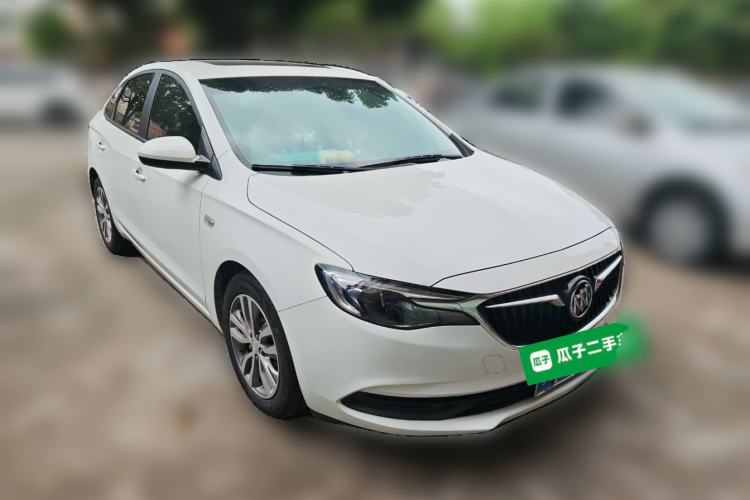 Used Buick GT 2021 1.3T Automatic Mild Hybrid Elite Version Front Right 45 Deg