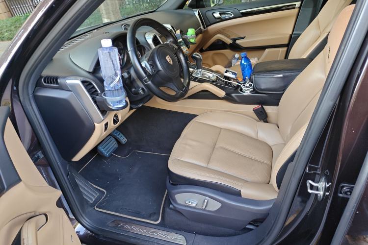 Used Porsche Cayenne 2014 Cayenne Platinum Edition 3.0T
