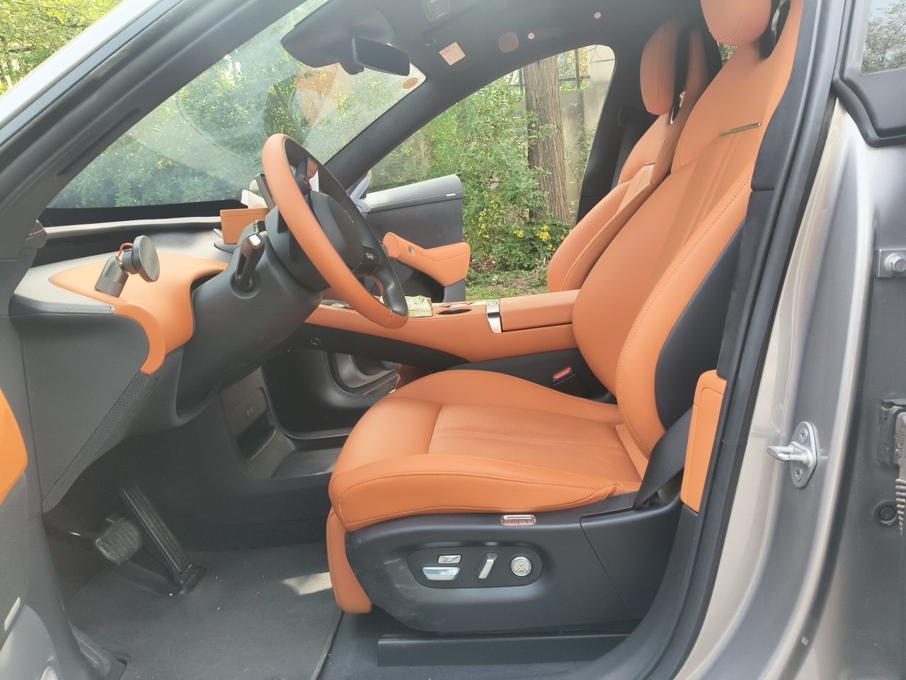 Xiaomi Auto YU7 2025 Ultra-Long Range High-Performance All-Wheel-Drive Max Edition — снимка 15