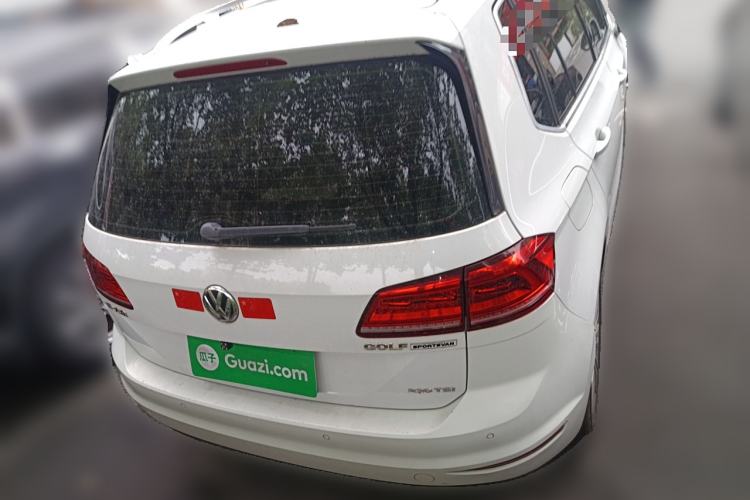 Used Volkswagen Golf Sportsvan 2016 230TSI Automatic Luxury Version
